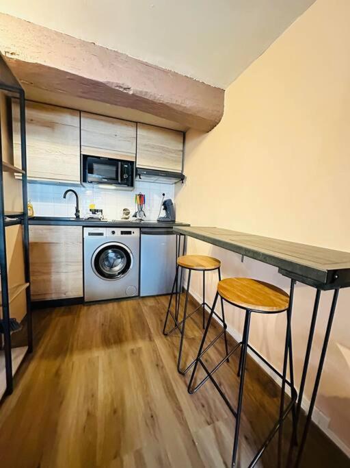 Le Refuge Apartment Laon Bagian luar foto